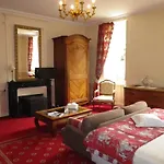 Chateau De L'oiseliniere לינה וארוחת בוקר Gorges (Pays de la Loire)
