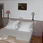לינה וארוחת בוקר Chateau De L'oiseliniere Gorges (Pays de la Loire)