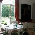 Chateau De L'oiseliniere Gorges (Pays de la Loire)