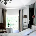 Chateau De L'oiseliniere 4* Gorges (Pays de la Loire)