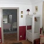 Chateau De L'oiseliniere 4*