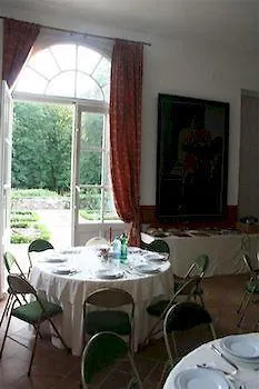 Chateau De L'oiseliniere Gorges (Pays de la Loire)