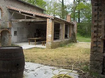 Chateau De L'oiseliniere 4*