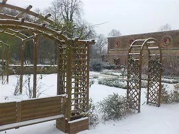 Chateau De L'oiseliniere 4* Gorges (Pays de la Loire)