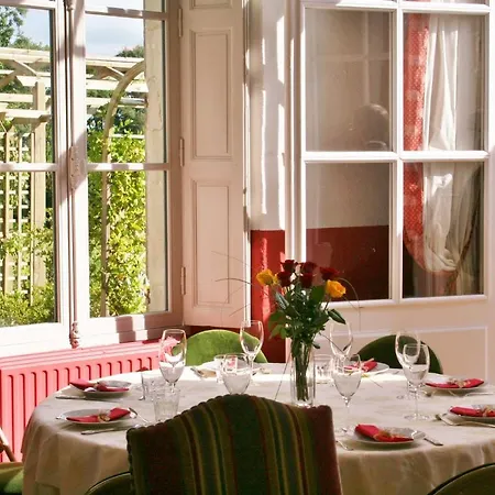 Bed and breakfast Chateau De L'oiseliniere