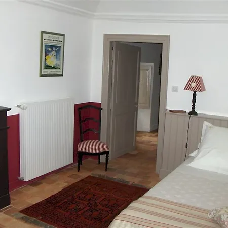 Chateau De L'oiseliniere Gorges (Pays de la Loire)