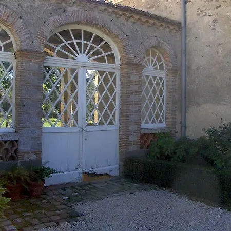 Chateau De L'oiseliniere