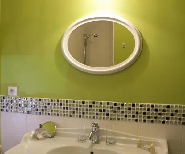 Château De L'oiselinière