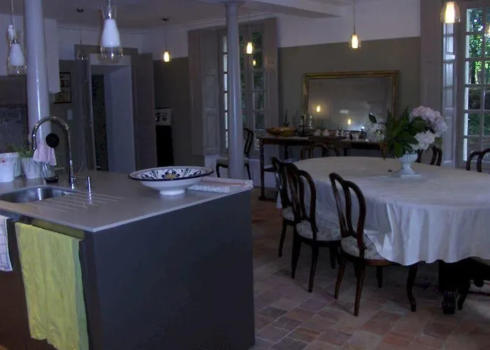 Château De L'oiselinière Couette-café